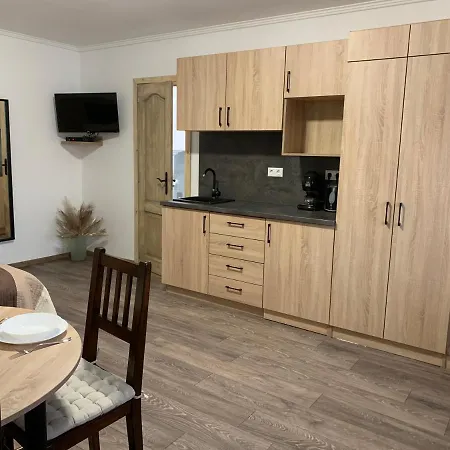 Varga Vendeghaz Pensionat 3*