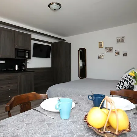 Varga Vendeghaz 3* Sumegpraga